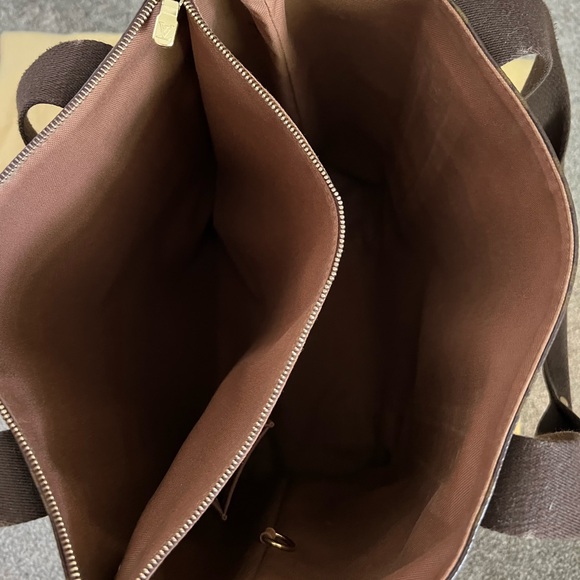 Louis Vuitton Cabas Beaubourg Monogram - Picture 7 of 10